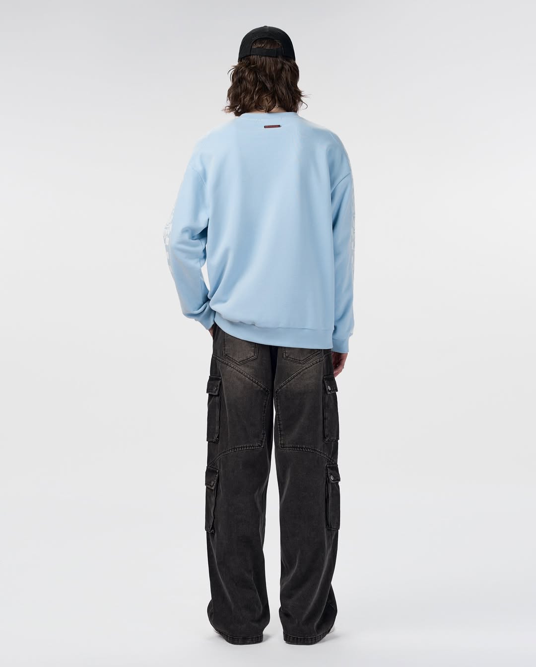 Gradient Long Sleeved Sweatshirt | Checkerboard Sleeve Accents Minimal Streetstyle